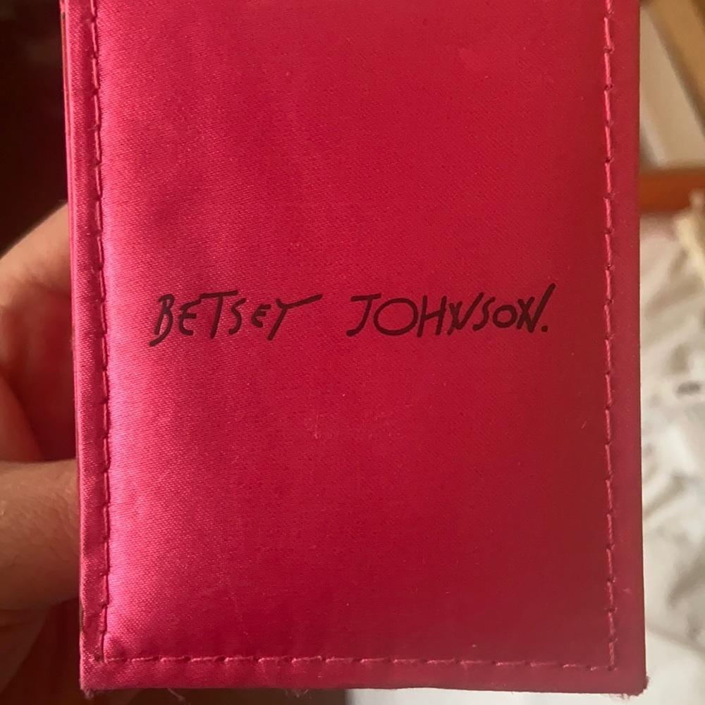 Women Beaty Johnson watch, only wore twice!